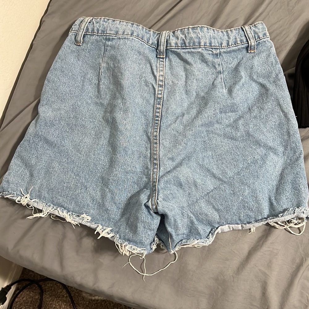 Skort - Picture 2 of 2